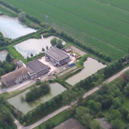 Agriturismo Lucchetta Reggiolo Eksteriør billede